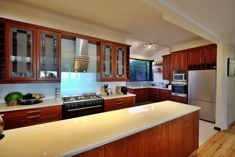 Ridge Bungalow in Clifton – photo 11