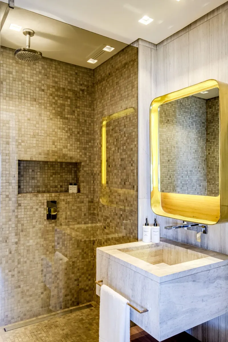 Dunmore Luxe in Clifton – photo 23