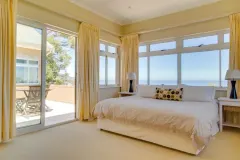Villa Zara in Camps Bay – photo 2 thumbnail