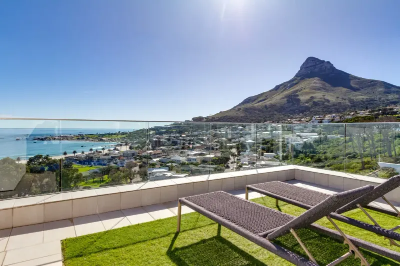 24 Geneva Unit B in Camps Bay – photo 1