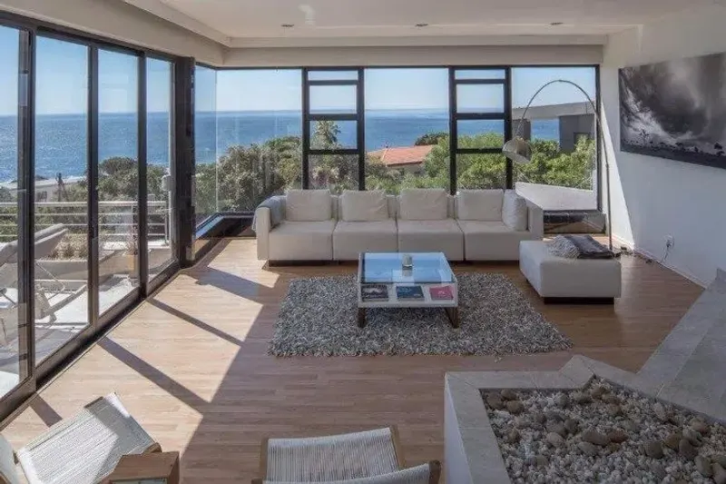 48 Sunset Avenue in Llandudno – photo 4