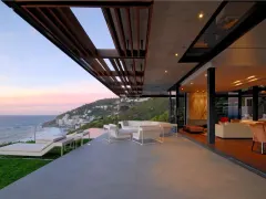 Clifton Iconic Villa in Camps Bay – photo 17 thumbnail