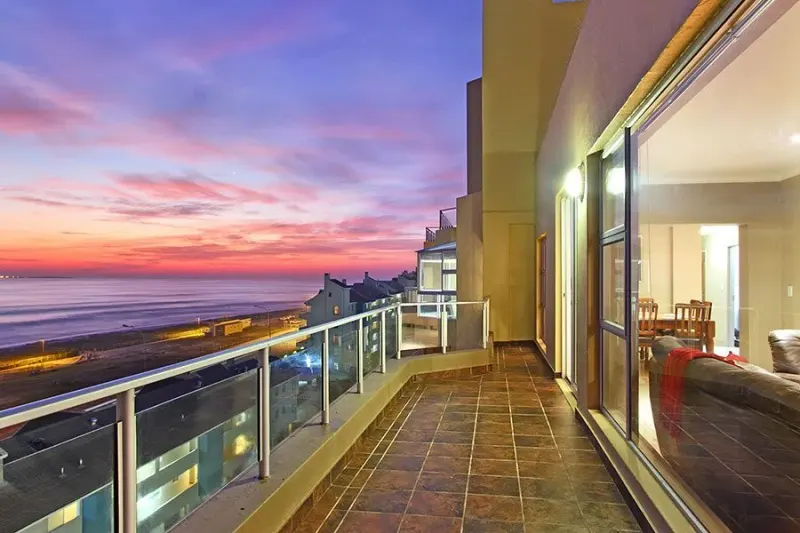 Nautica Penthouse in Bloubergrant – photo 3