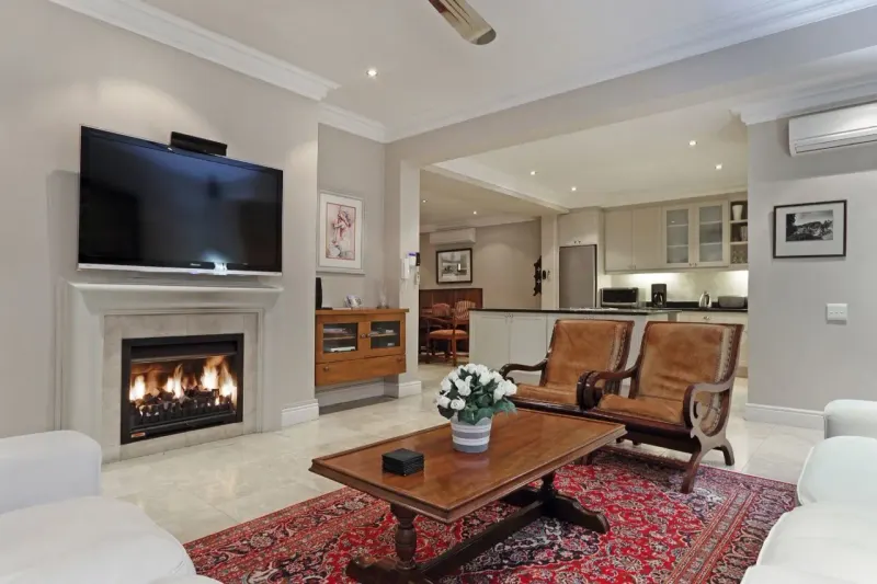 Bingley Place 3 bedroom in Camps Bay – photo 29