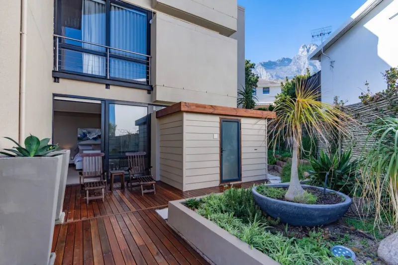 Camps Bay Drive Villa in Camps Bay – photo 50