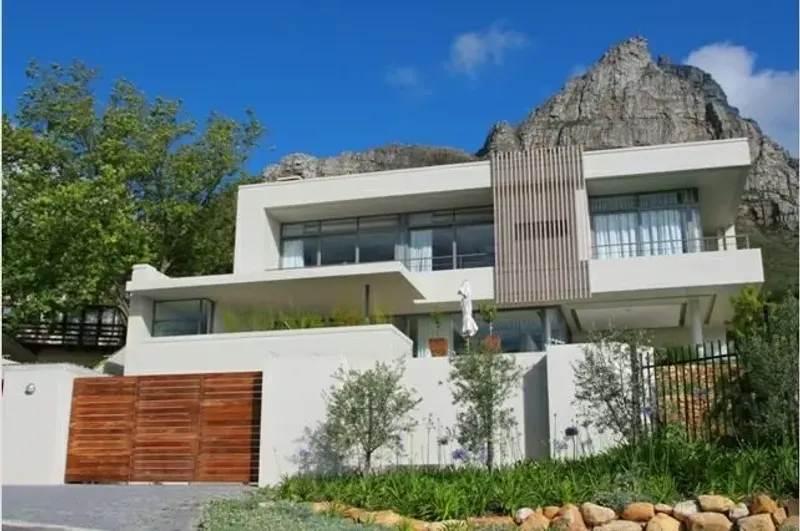 Dal Road Villa in Camps Bay – photo 2