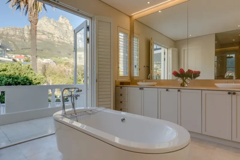 Claybrook Villa in Camps Bay – photo 12