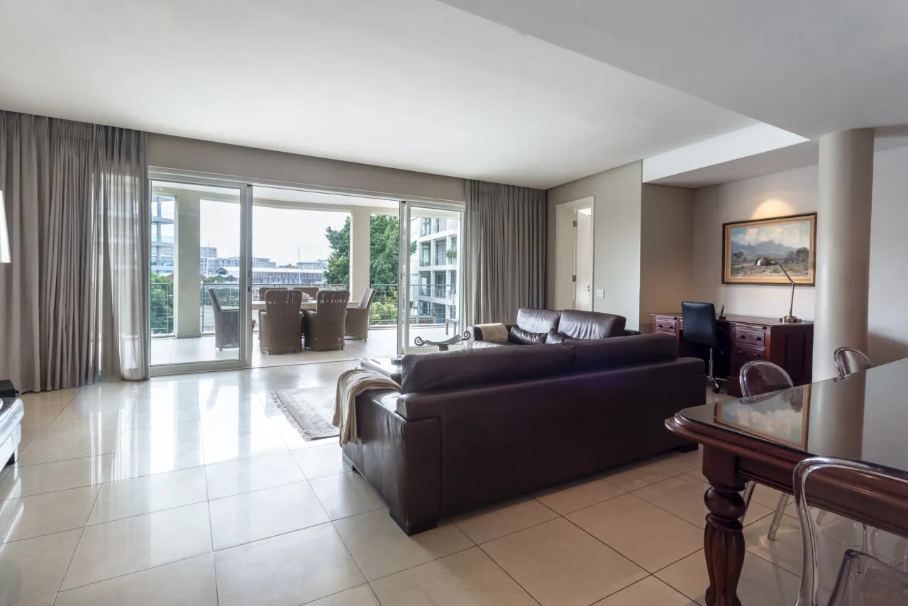 property_b061311e-6ccc-4c8f-9424-3b03e833d221_8