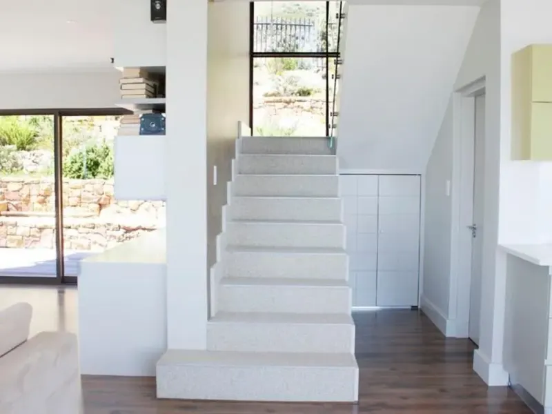 Camps Bay Upper Villa in Bakoven – photo 18