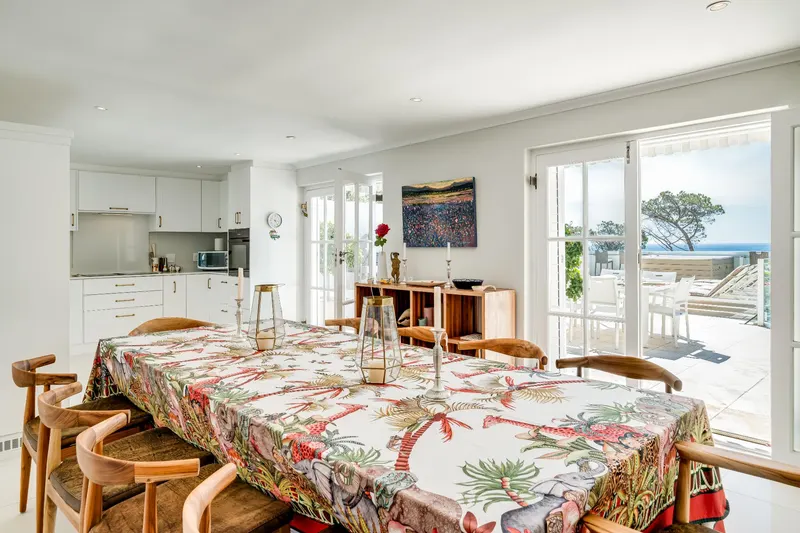 Villa Galazzio  in Camps Bay – photo 4