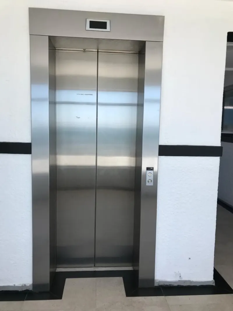 MP357 - UNIT 10 in Mouille Point – photo 3