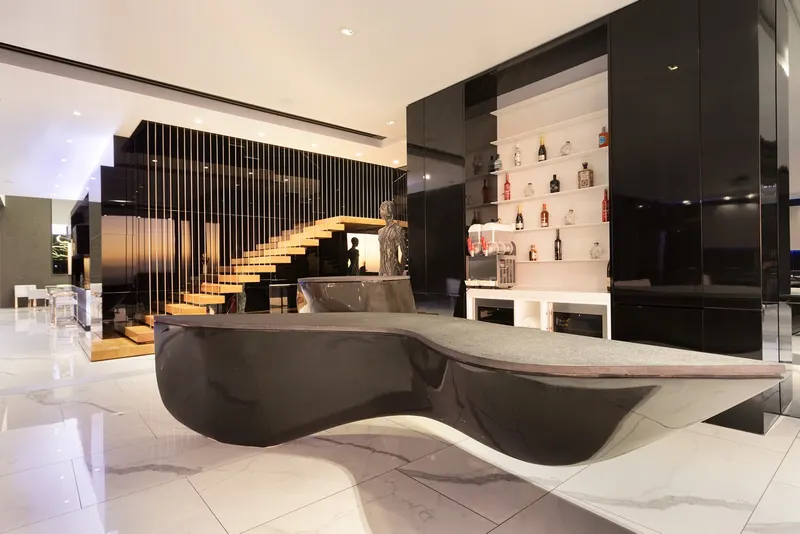 Nettleton Luxe  in Clifton – photo 1