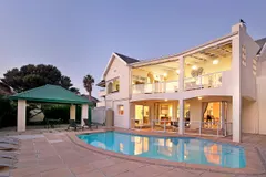 Merridew in Camps Bay – photo 1 thumbnail