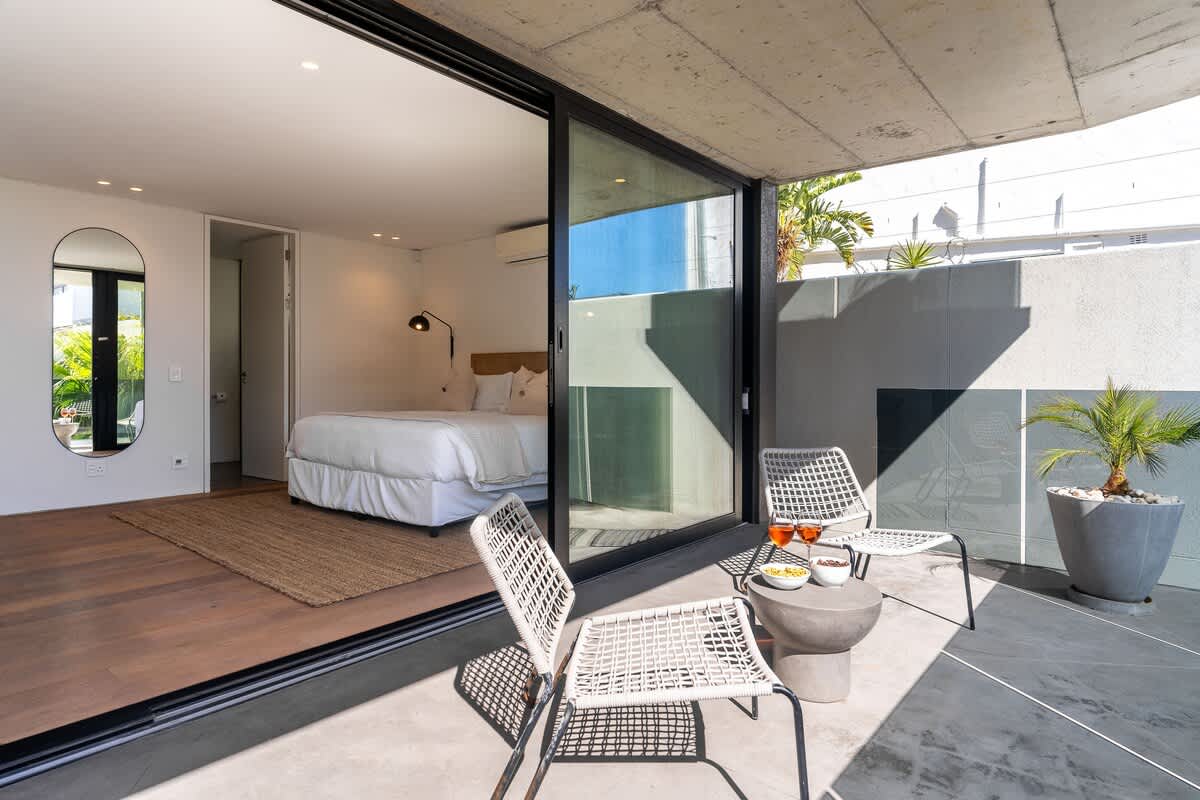 property_b1a8d68c-d443-4db8-8ea9-14486b7726ea_25