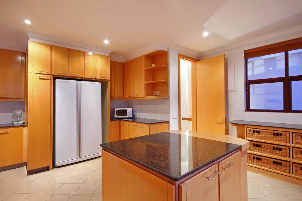 property_b1c26cb9-7bf0-4ade-b0ba-d22ec0da6991_7