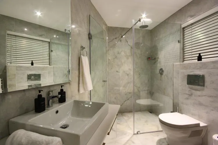 property_b1f8ef27-58cb-4337-8c7b-194db1084e7a_4