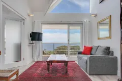 Fulham Road Apartment in Camps Bay – photo 2 thumbnail