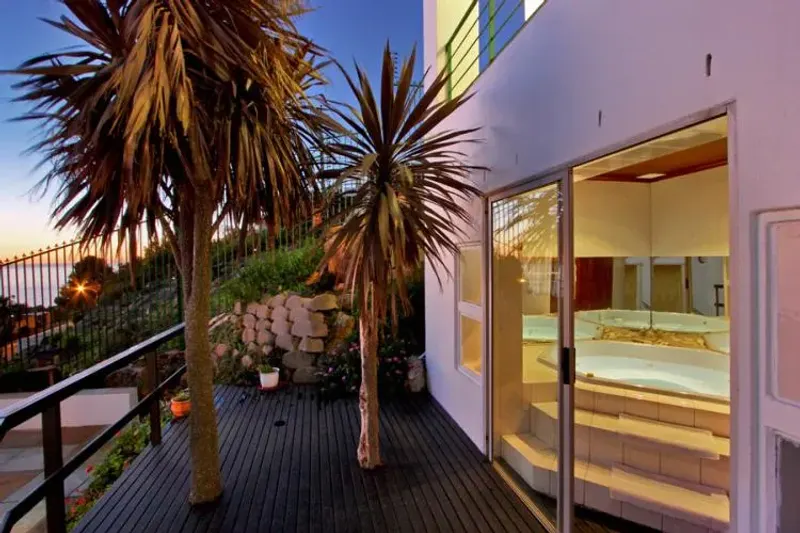 Camps Bay Blue in Camps Bay – photo 13