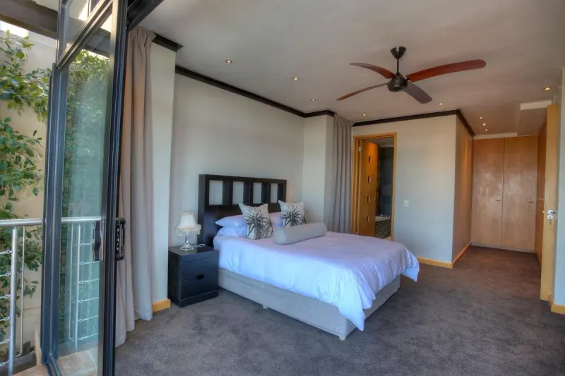 16 Springbok Road in Green Point – photo 2