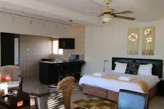 The Green Studio Apartment in Sea Point – photo 3 thumbnail