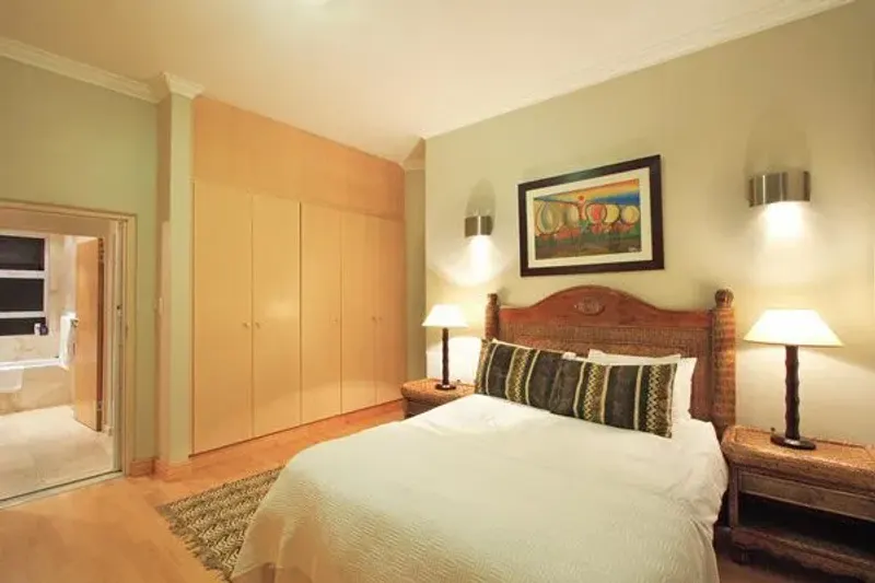 Bantry Beach Penthouse in Bantry Bay – photo 6