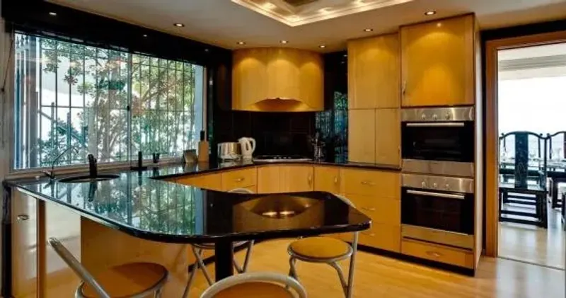 De Wet Villa in Bantry Bay – photo 16
