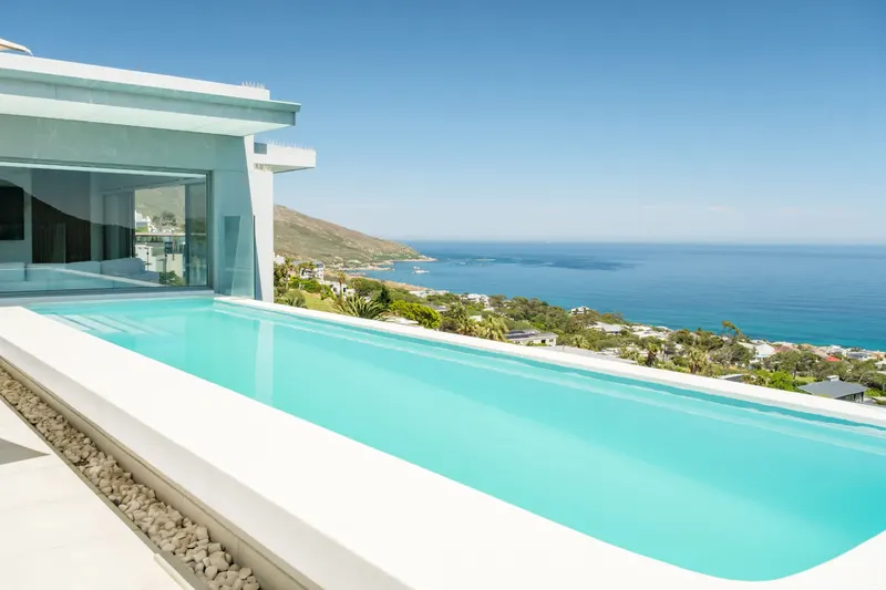 Khalanga Penthouse in Camps Bay – photo 38