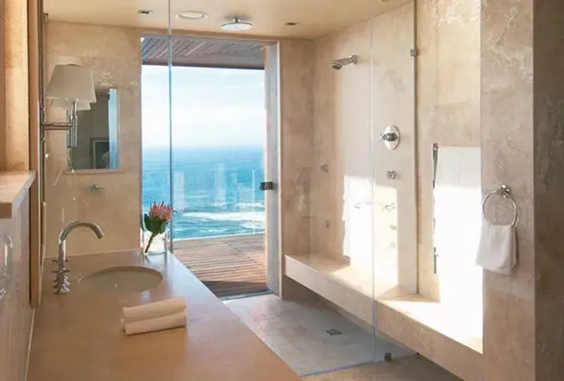 Ellerman Villa in Bantry Bay – photo 1
