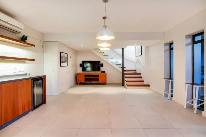 Eames Villa in Camps Bay – photo 23