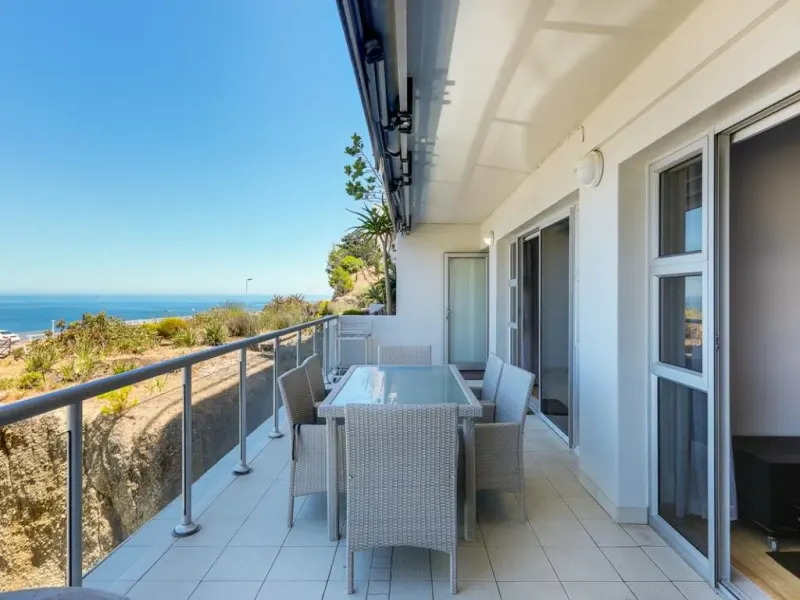 Dunmore Apartment in Camps Bay – photo 3