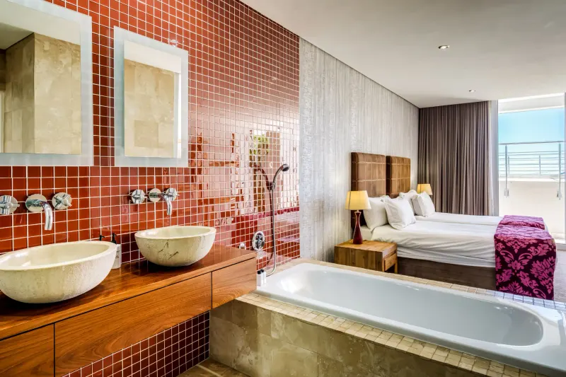 100 Geneva Drive in Camps Bay – photo 23
