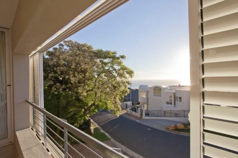 Medburn Road Villa in Camps Bay – photo 4