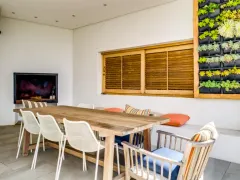 Oranjezicht Home in Oranjezicht – photo 15 thumbnail