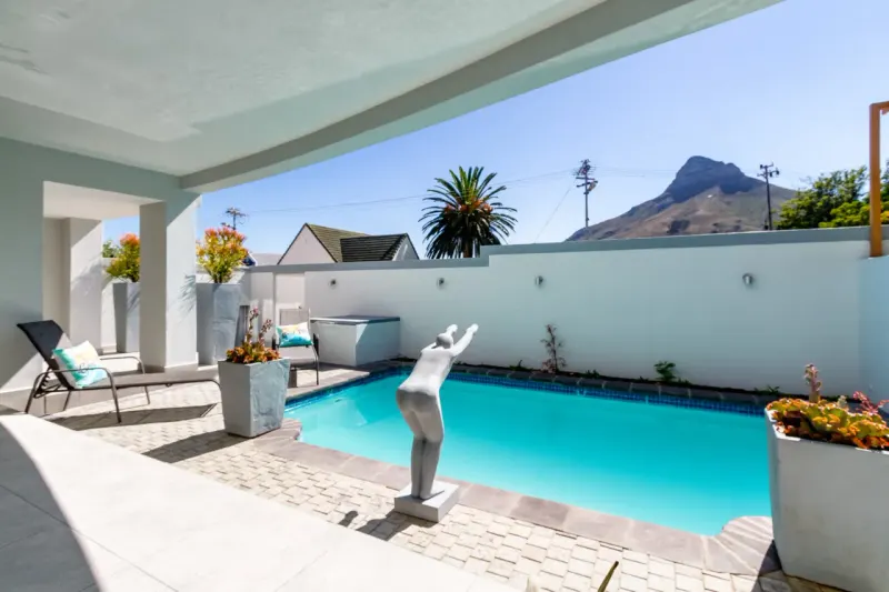 Villa Azzure in Camps Bay – photo 2