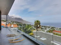 Skyline Views in Camps Bay – photo 17 thumbnail