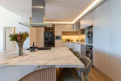 Bakoven Sunsets Luxury Apartment in Camps Bay – photo 43 thumbnail