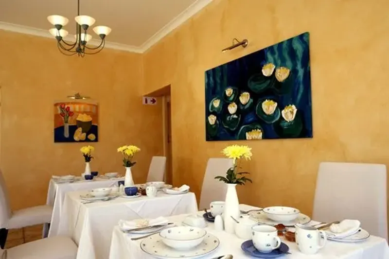 Rochester Villa in Bantry Bay – photo 2