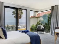 Skyline Views in Camps Bay – photo 4 thumbnail