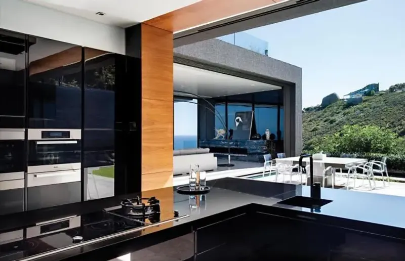 Clifton Ocean View in Clifton – photo 2