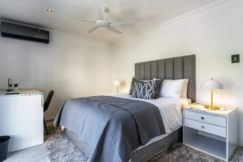 The Crescent Villa in Camps Bay – photo 37