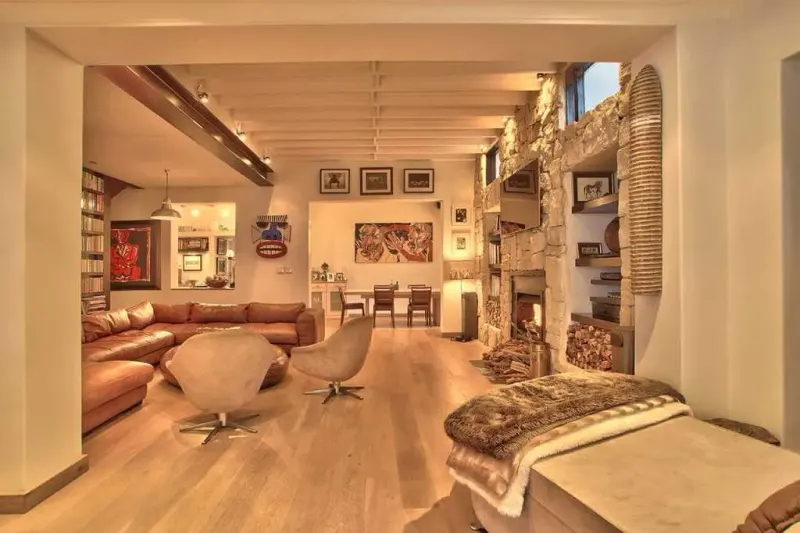 Villa Central Drive in Camps Bay – photo 2