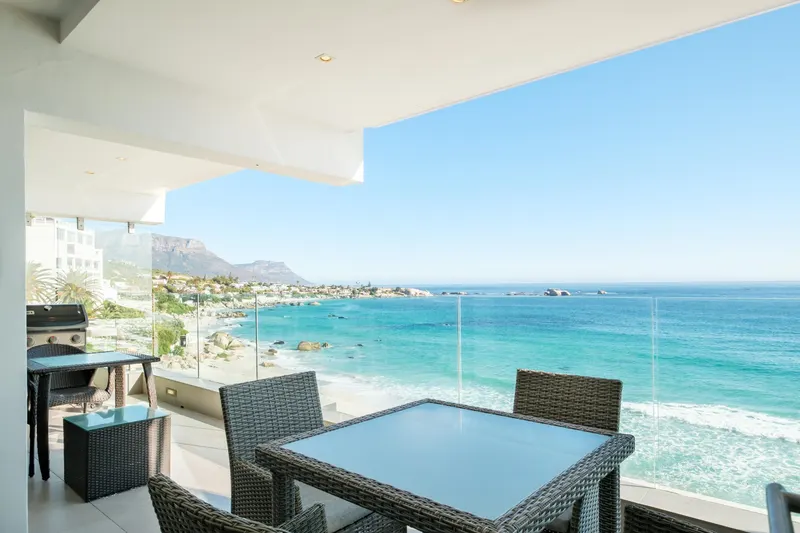 Ocean Breeze in Clifton – photo 24