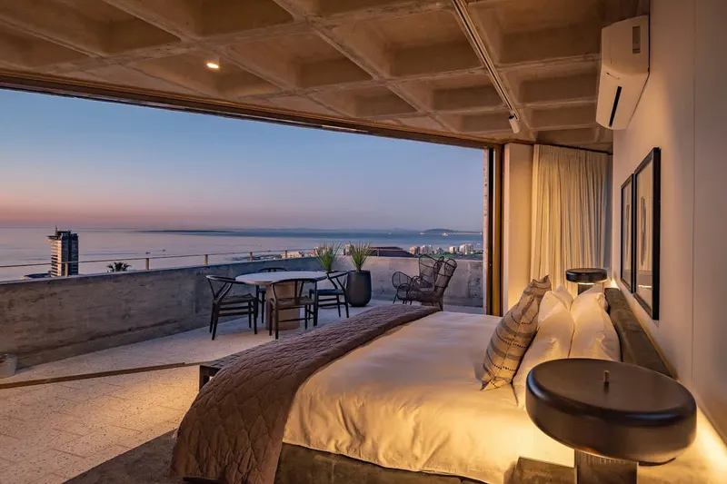 Luna Azul Penthouse in Sea Point – photo 3
