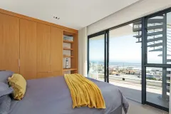 Alpha Penthouse in Green Point – photo 12 thumbnail