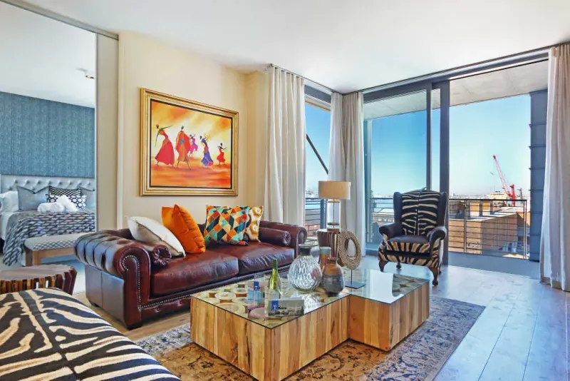 Silo Luxury Suites in V&A Waterfront – photo 9