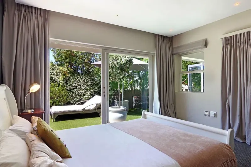 Pluke Villa in Newlands – photo 16