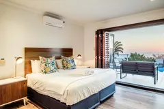 Jumeirah Blue in Camps Bay – photo 16 thumbnail
