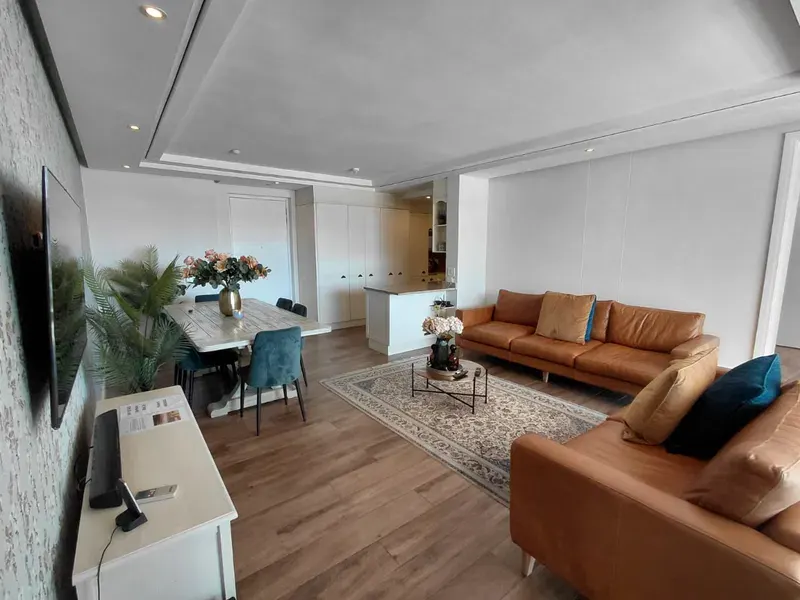 Parama 102 in V&A Waterfront – photo 1