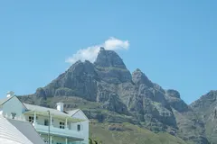 9 On Nautica in Camps Bay – photo 37 thumbnail
