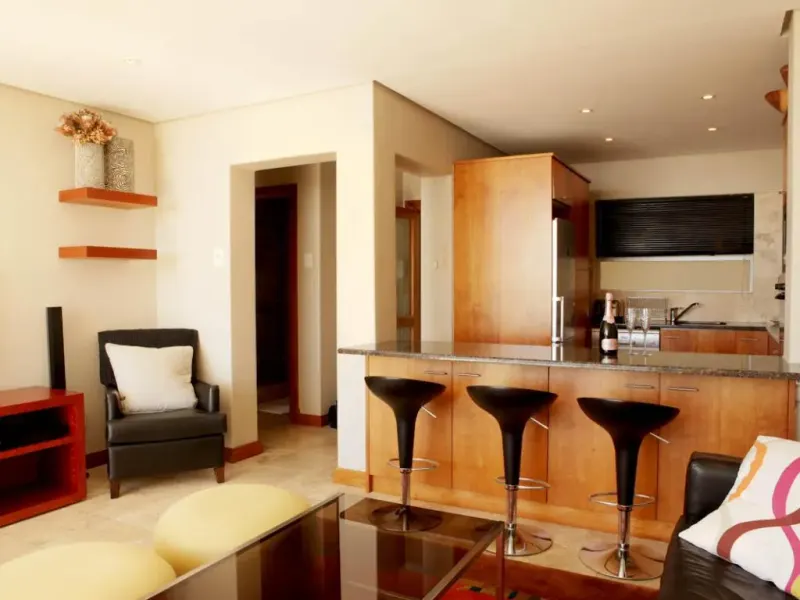 Panorama Apartment in Camps Bay – photo 25